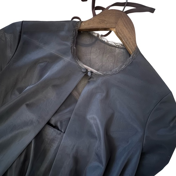 Vintage Vanity Fair Sheer Black Peignoir Robe Small Lace Whimsigoth Goth Boudoir - Picture 6 of 9